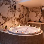 Appartement Ecrin Romantique, D'exception Avec Balnéo *